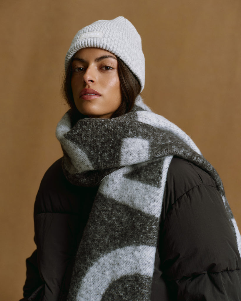 Knit 'Adanola' Scarf Grey Adanola