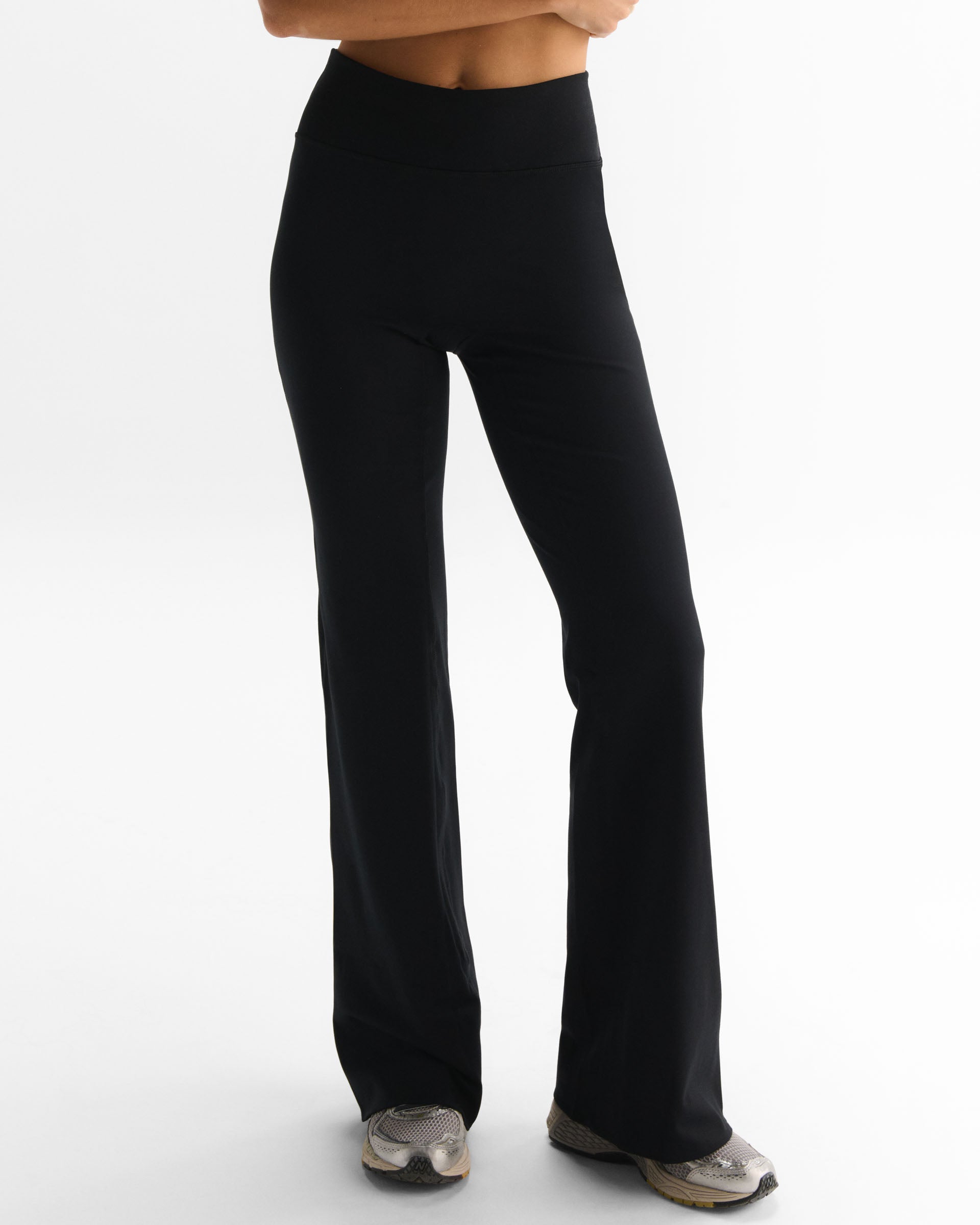 Flared Yoga Pants - Black – Adanola