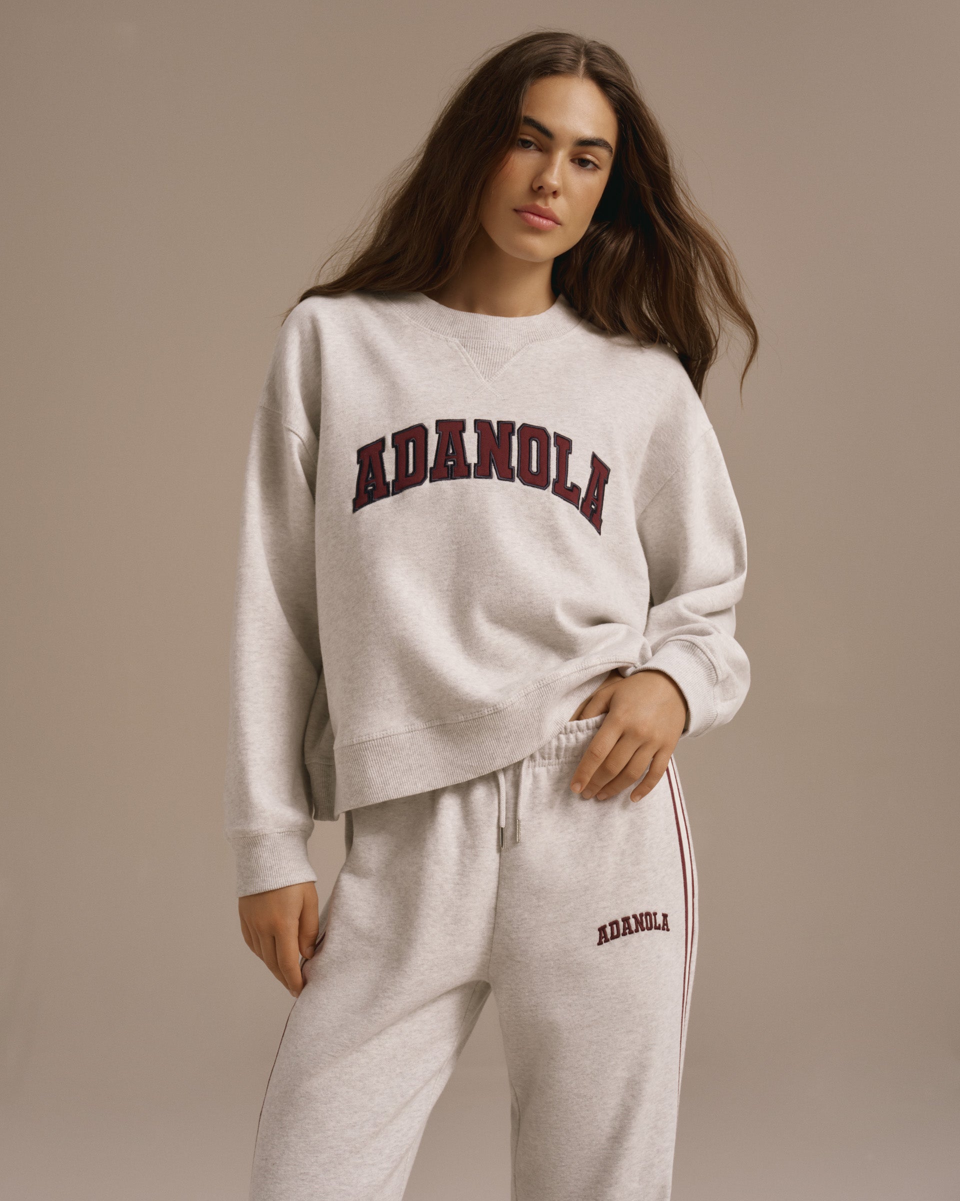 ADANOLAスポーツ オーバーサイズ スウェットシャツ クリーム SALE】WRリラックススウェットロングパンツ | adamsJUGGLER（アダムス