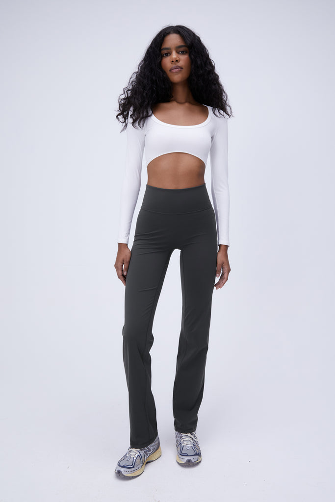 In love with these Stretch High Rise Joggers 🤍🤍🤍 (Details in Comments) :  r/lululemon