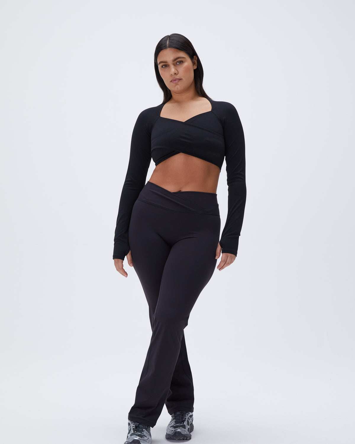 Apana  Black Floral Workout Pants Size L - $18 - From Meg