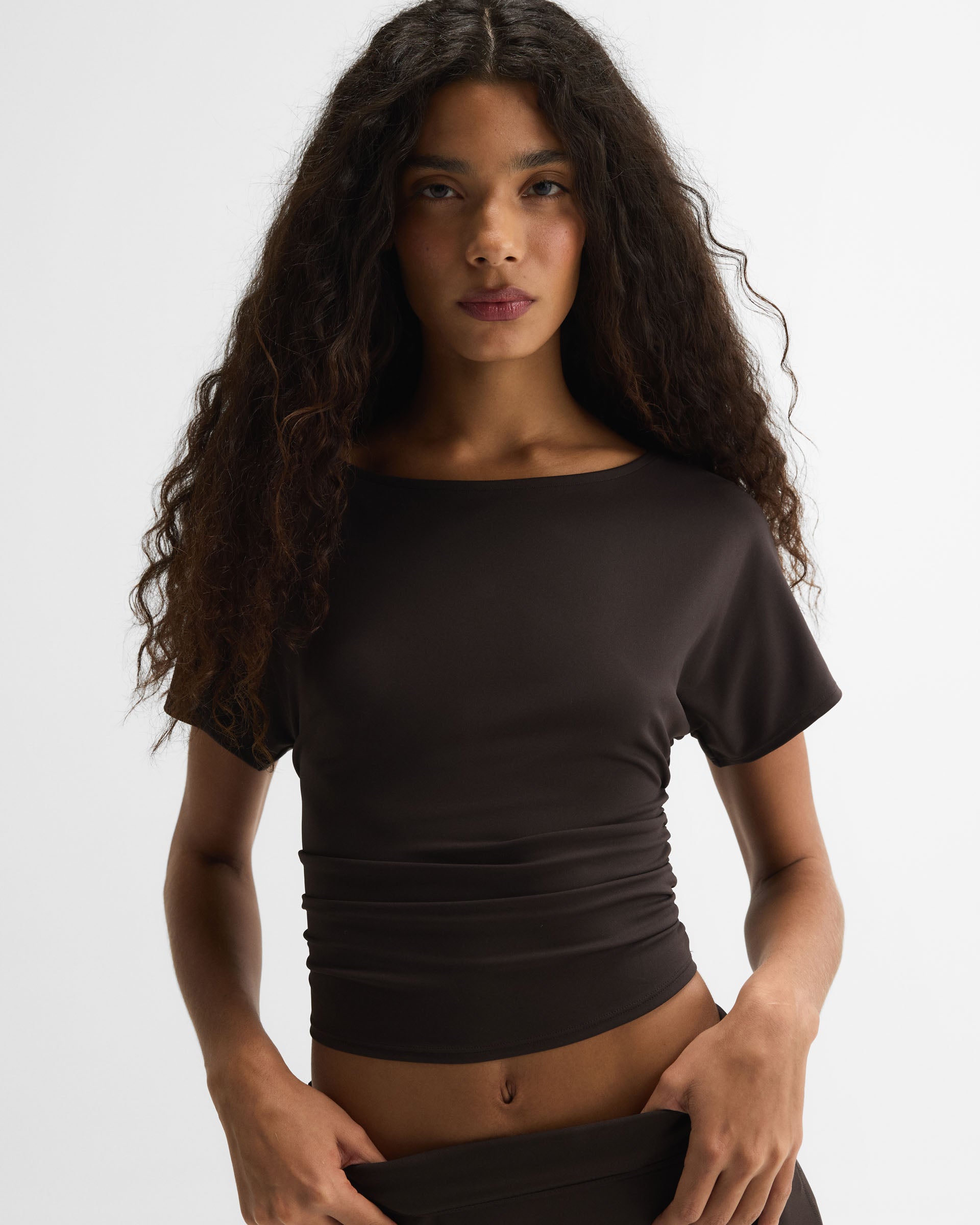 Short Sleeve Ruched Side Top - Coffee Bean