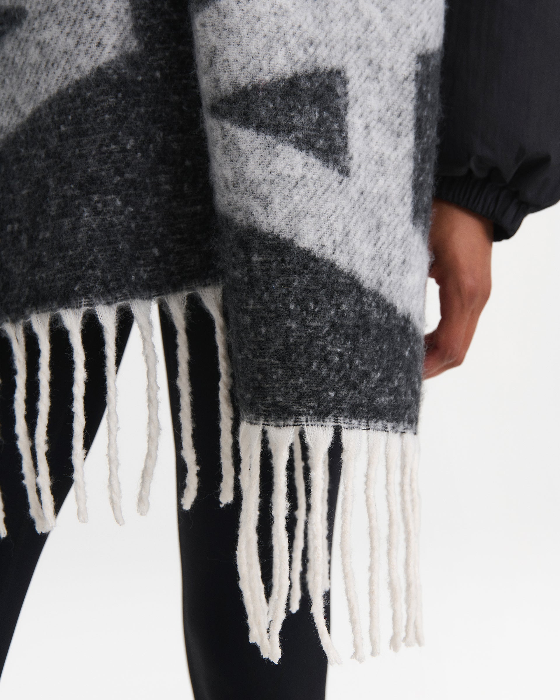 Knit Scarf - Grey Melange