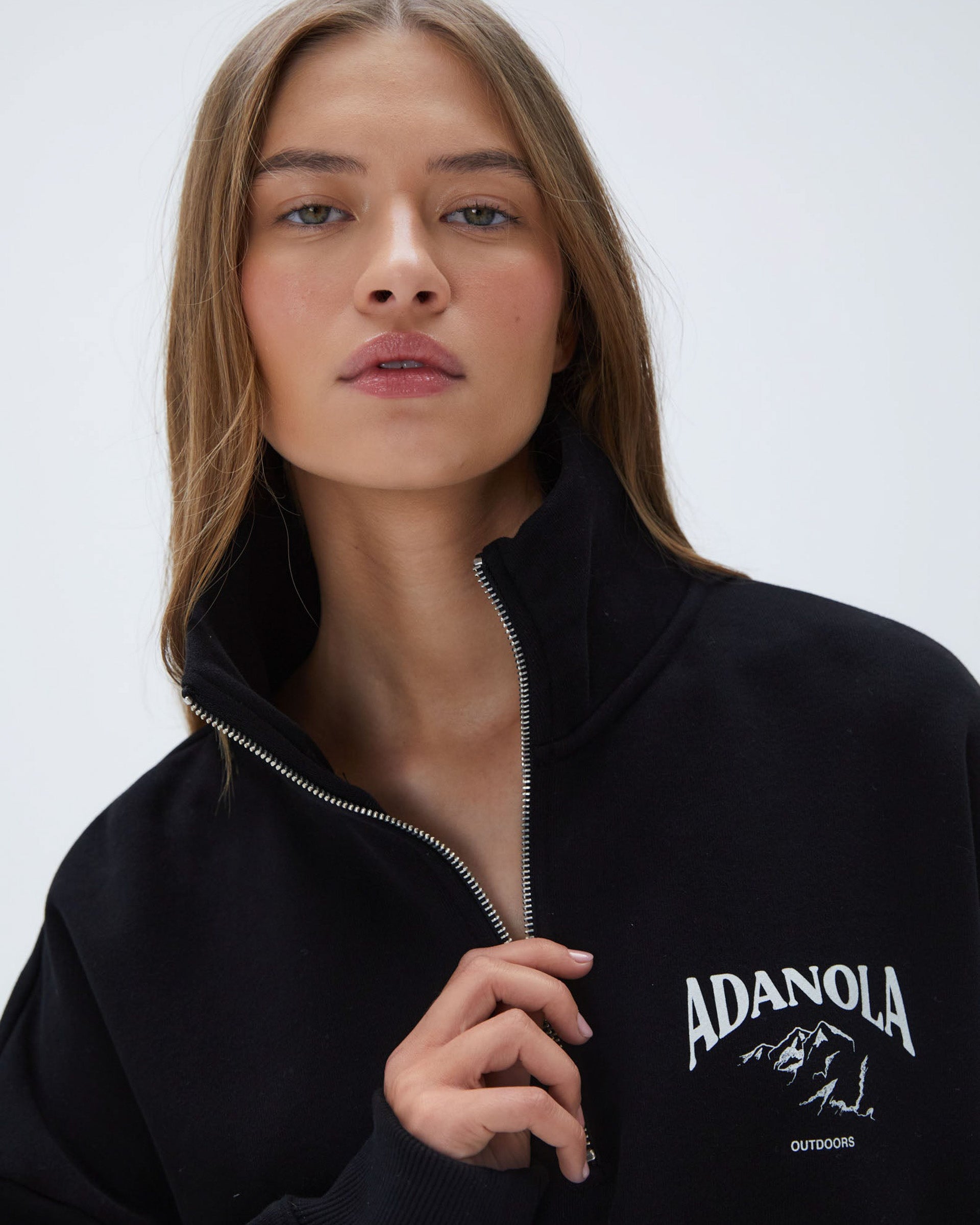 トップス ADANOLA Outdoors Oversized Funnel Neck Women's Half Zip Sweatshirt - Black | Adanola
