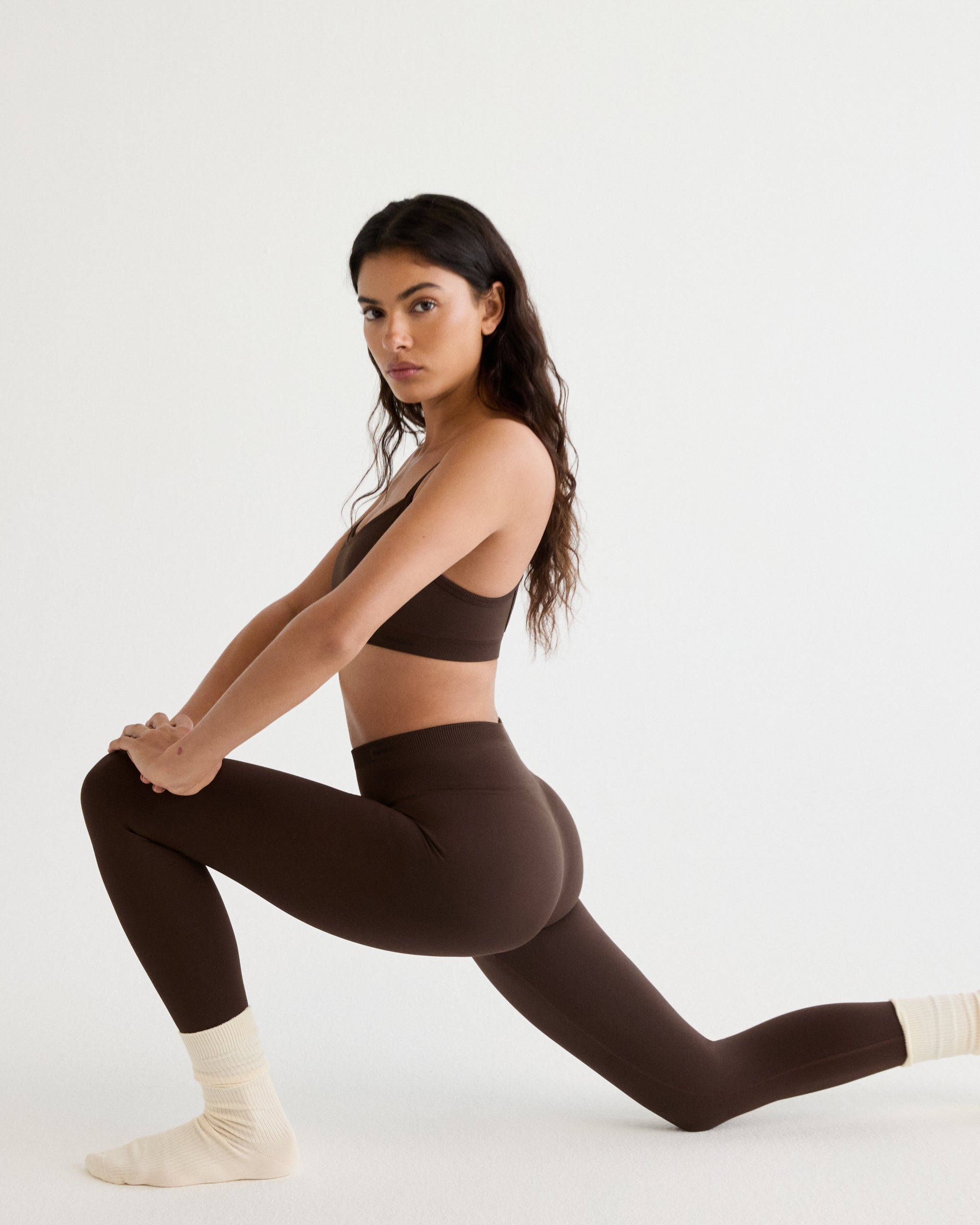 Adanola Classic Seamless Leggings in Chocolate Brown