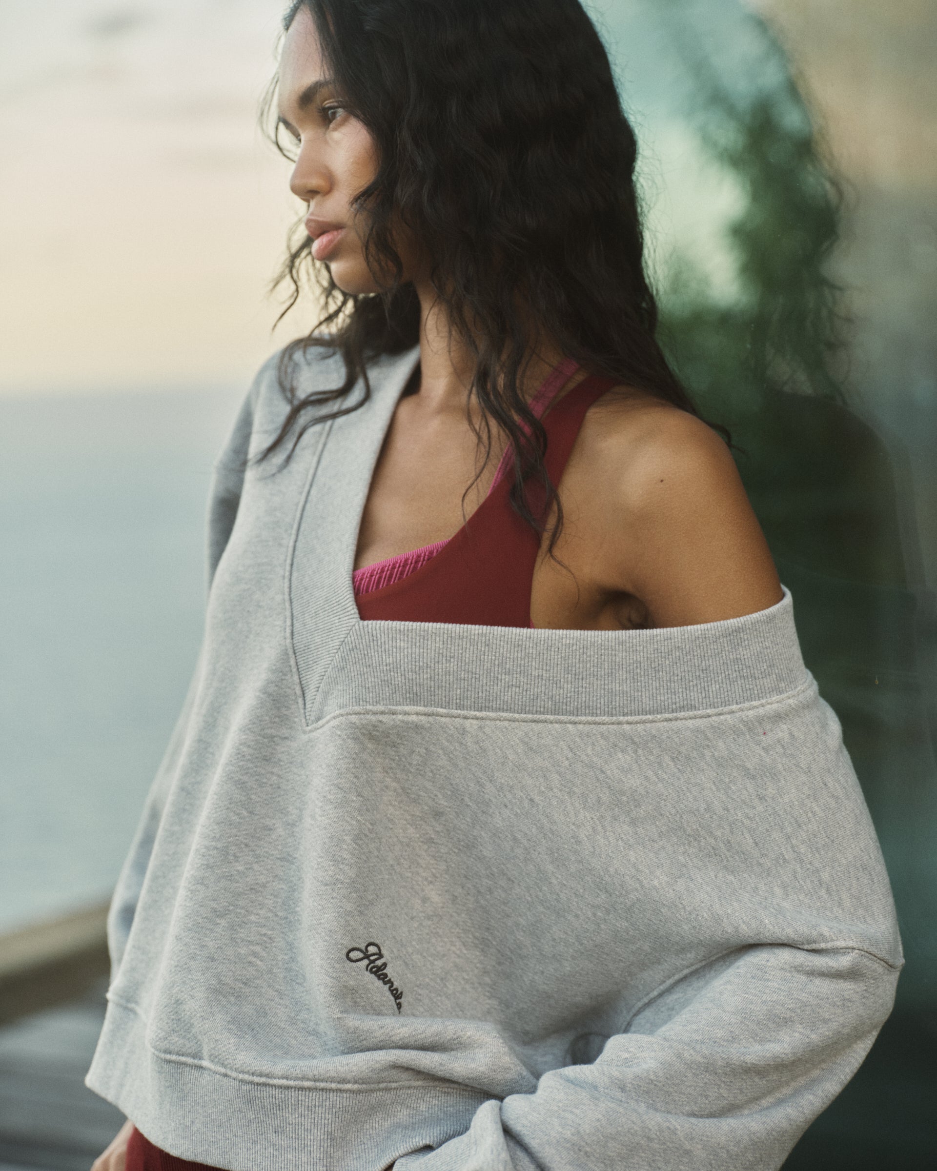Classic V-Neck Sweatshirt - Heather Grey