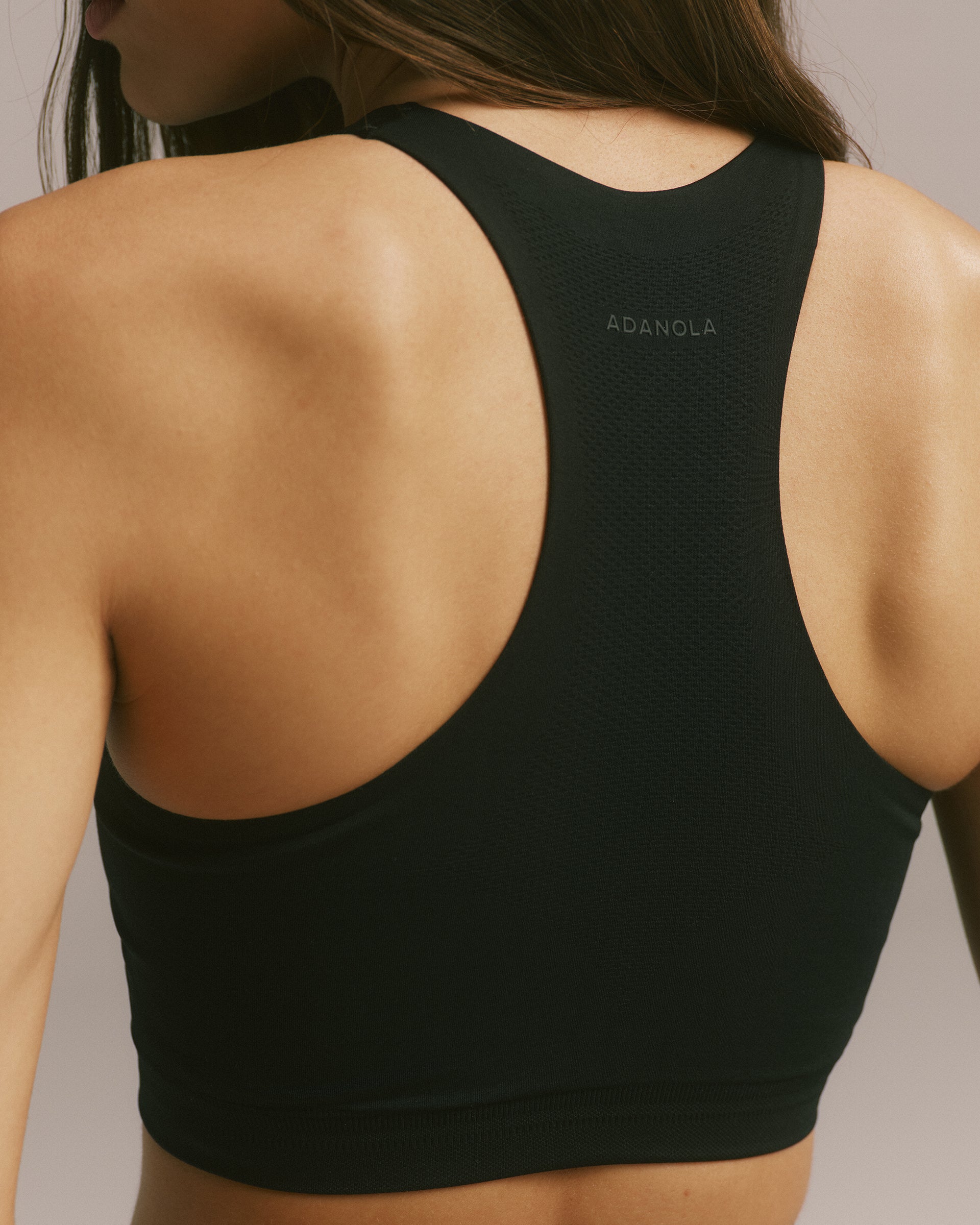 Seamless Racer Tank Bra - Black