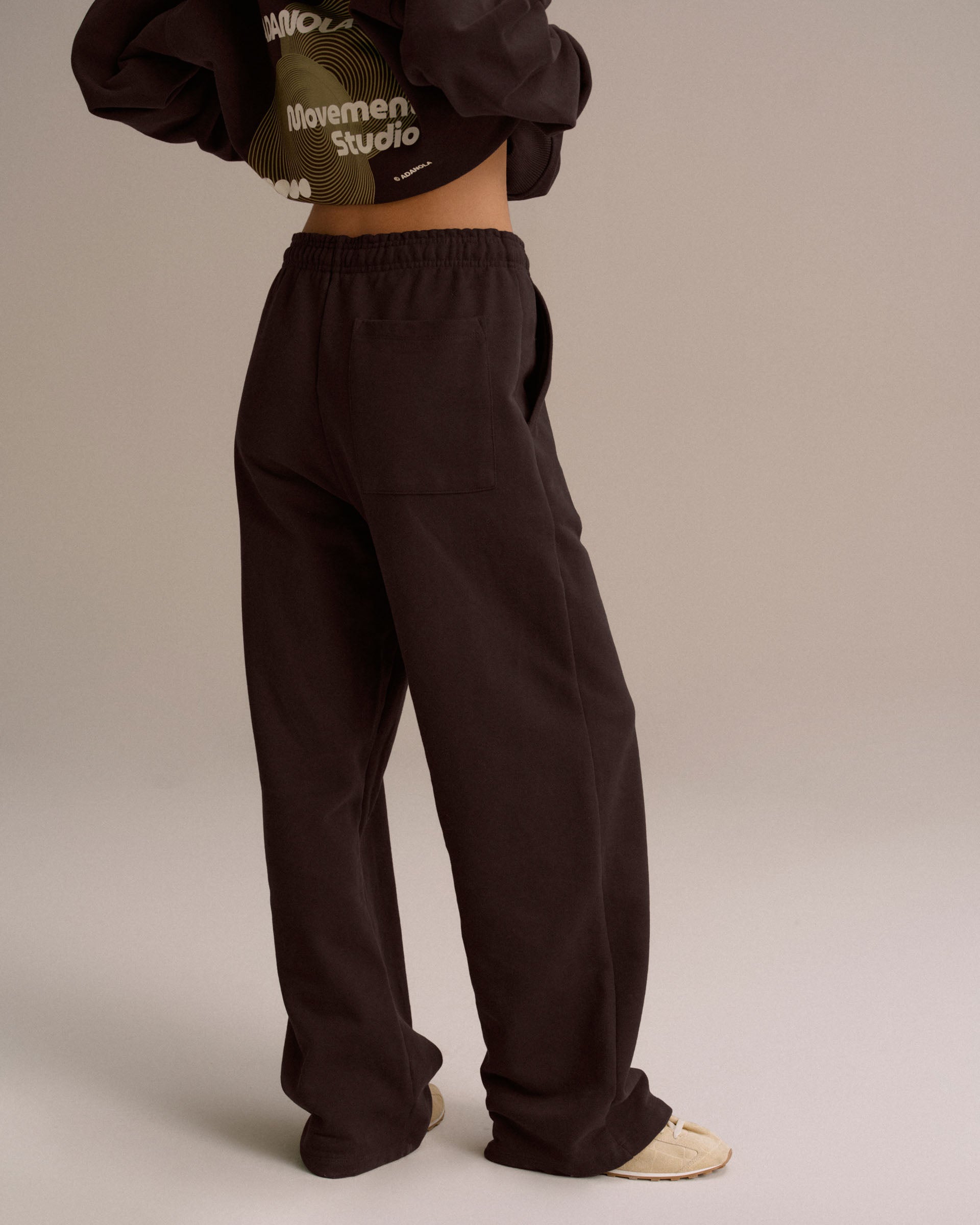 Movement Straight Leg Sweatpants - Chocolate Brown