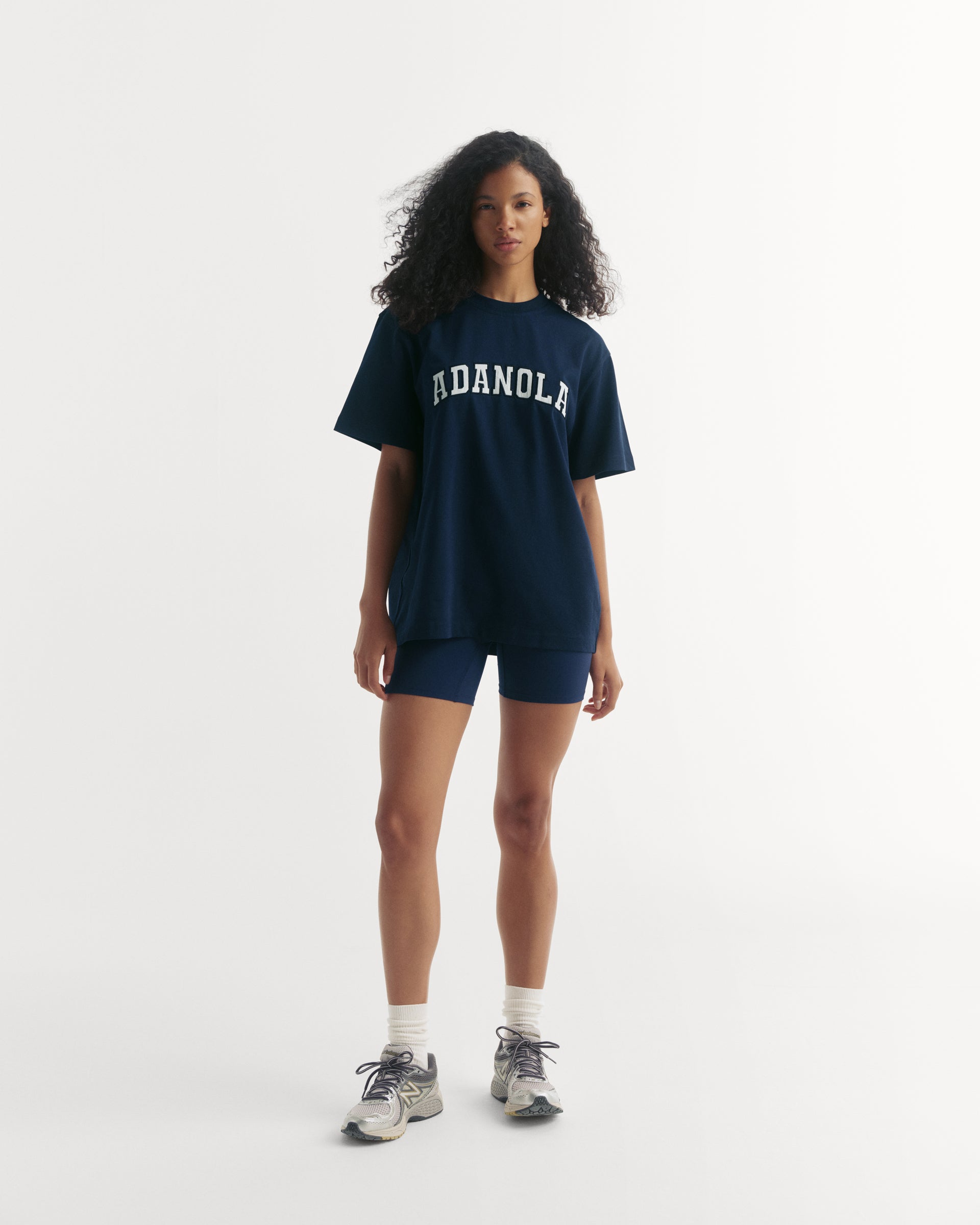【ネイビー（40）】Varsity Relaxed SS Tee Varsity Relaxed SS Tee | Saturdays NYC Japan