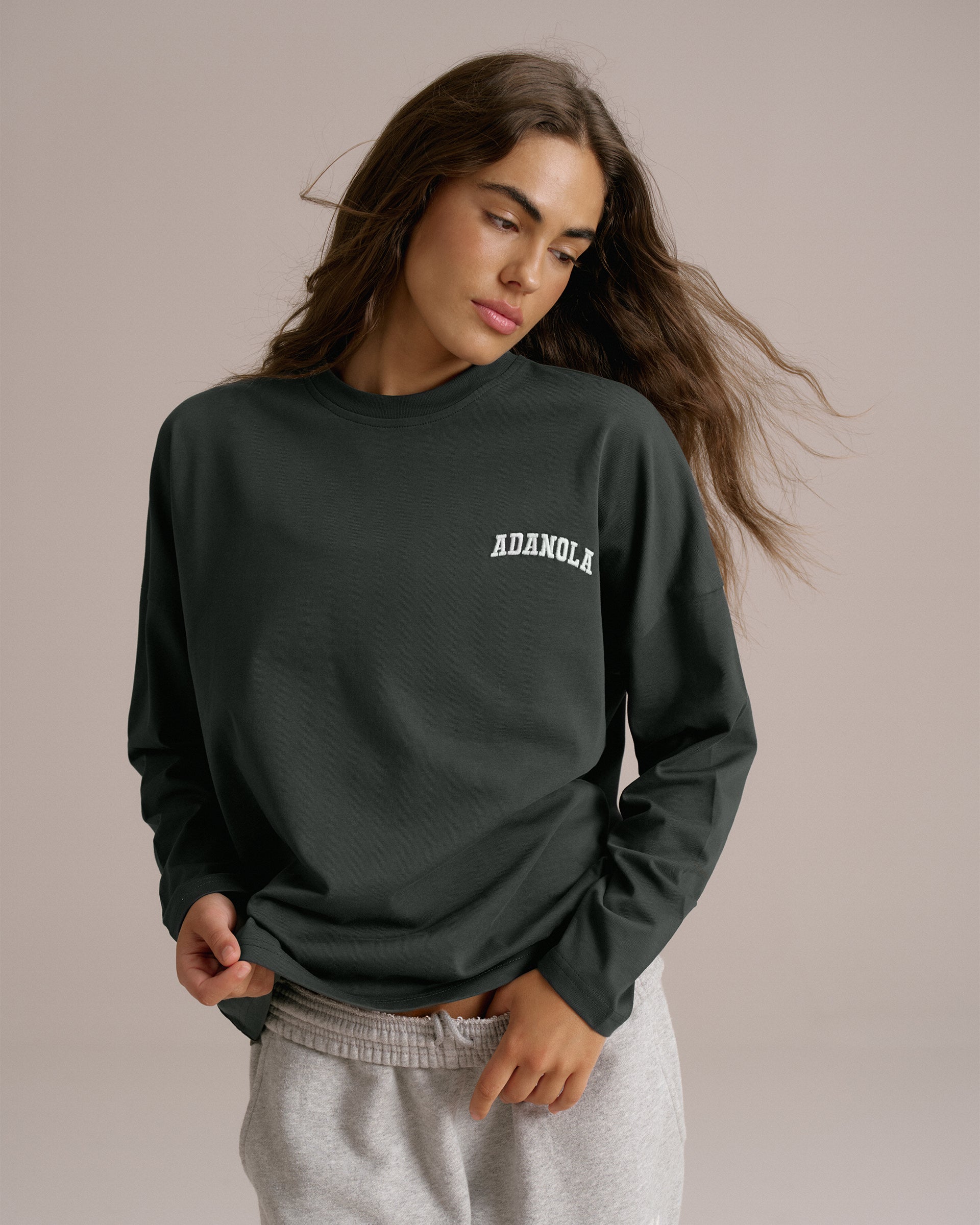 Varsity Long Sleeve Drop Shoulder T shirt Moss Green Marshmallow