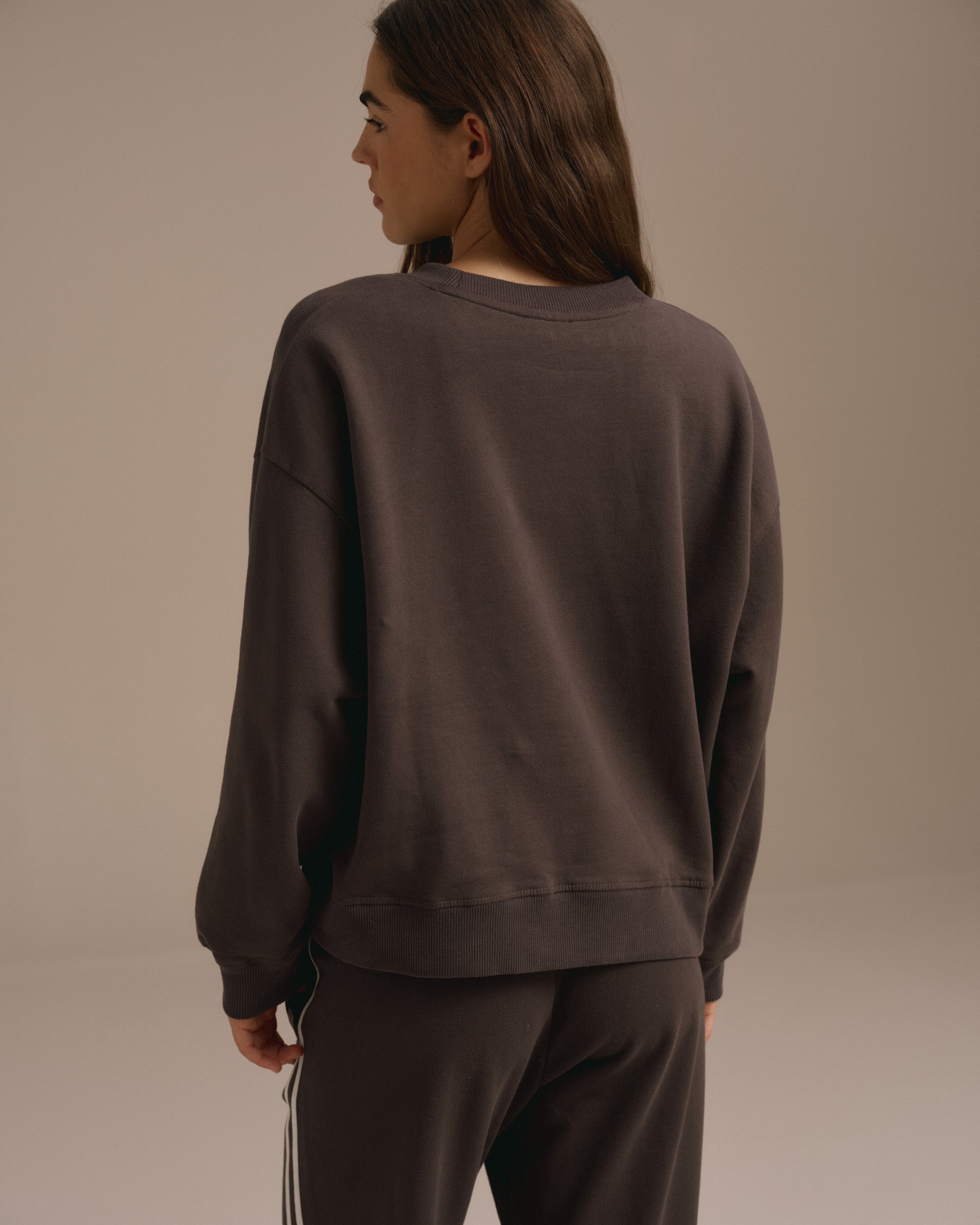 Varsity Loose Fit Sweatshirt - Washed Coffee Bean/Marshmallow White