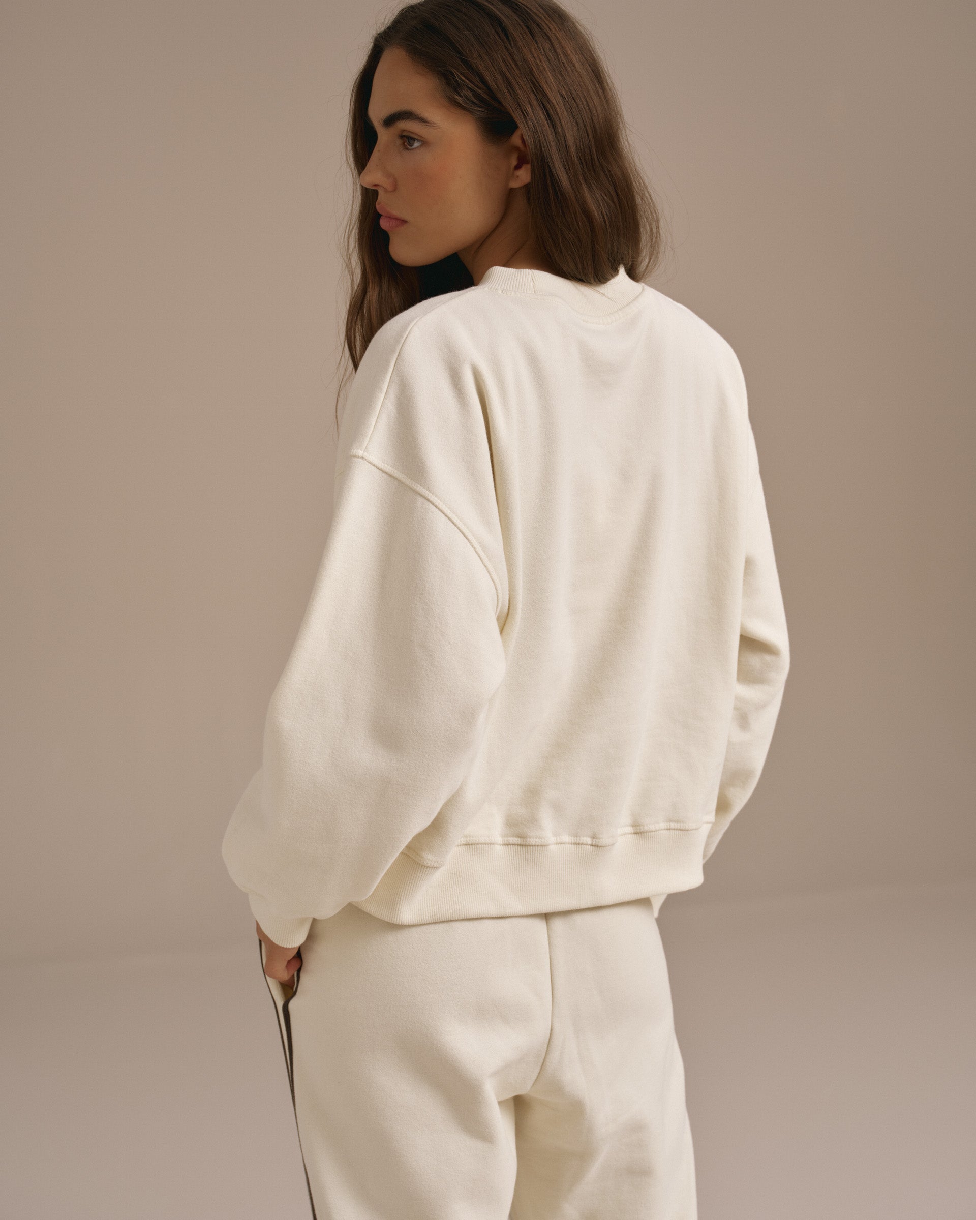 Varsity Loose Fit Sweatshirt - Marshmallow White/Coffee Bean