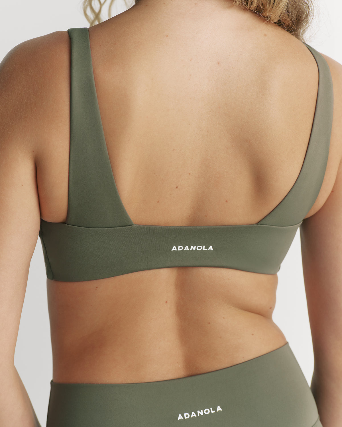Ultimate Twist Front Bra - Olive Green