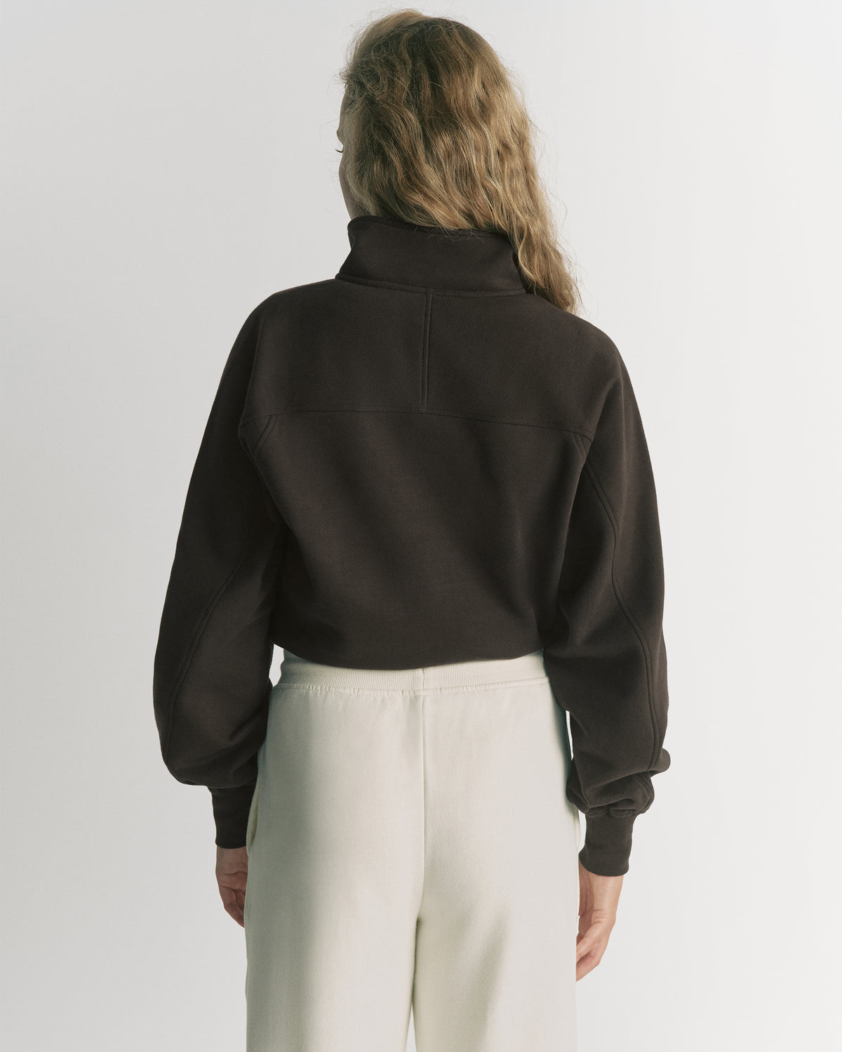 Studio Henley Sweatshirt - Coffee Bean