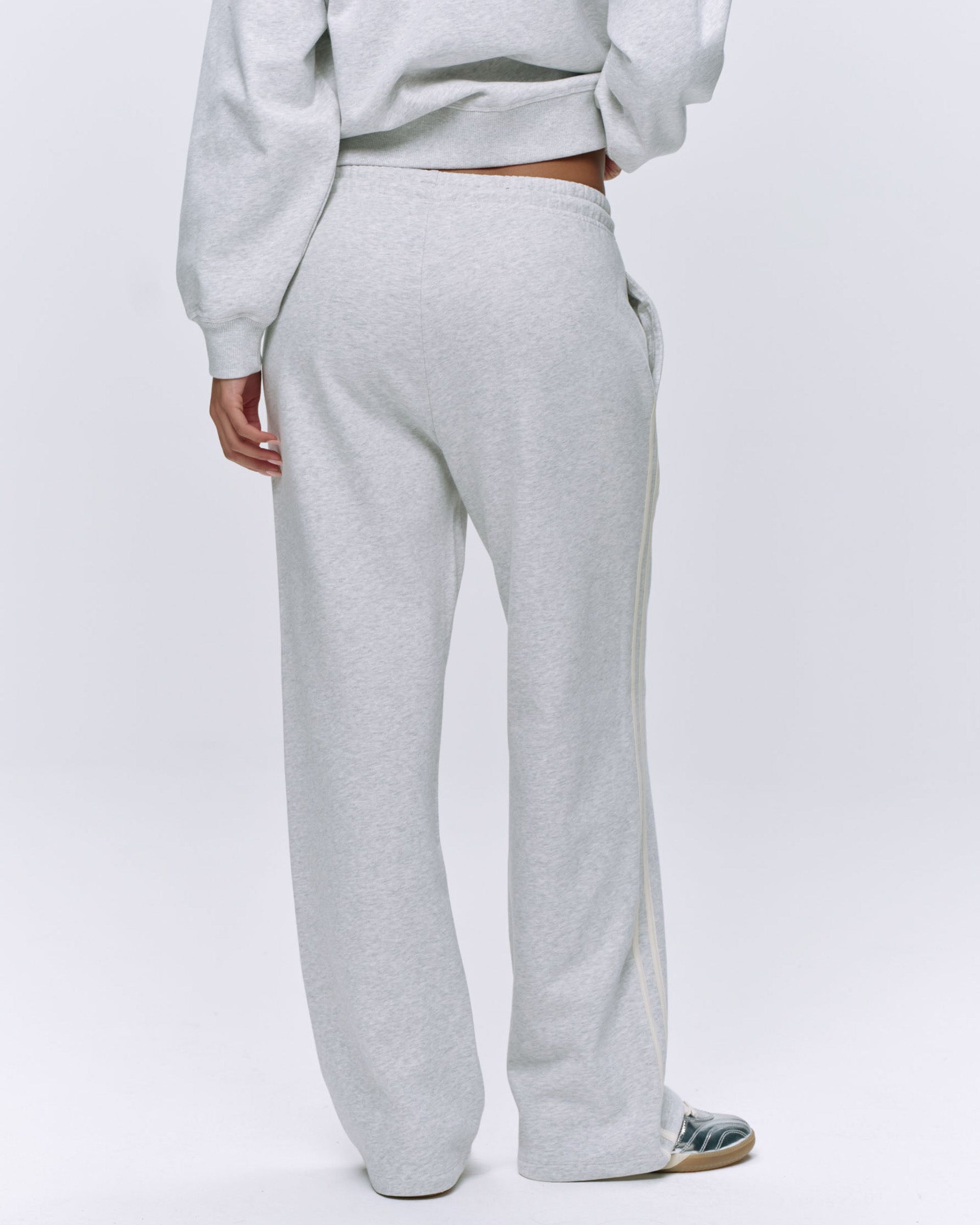 Varsity Loose Fit Sweatpants - Light Grey Melange